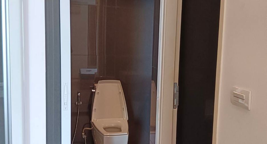Wohnung zur Miete und zum Kauf mit 1 Zimmer in Phra Khanong, Bangkok