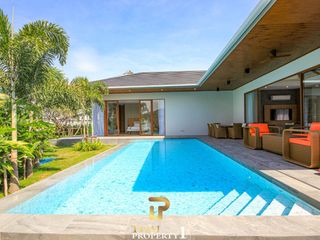 Villa zum Kauf mit 4 Zimmer in Hua Hin, Prachuap Khiri Khan