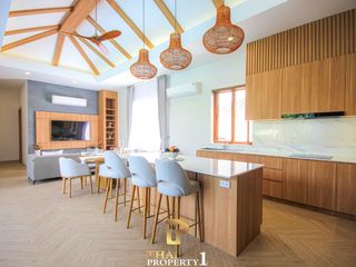 Villa zum Kauf mit 4 Zimmer in Hua Hin, Prachuap Khiri Khan