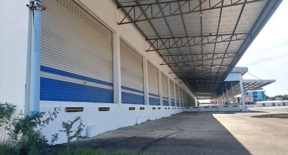 À louer entrepôt à Bang Sao Thong, Samut Prakan