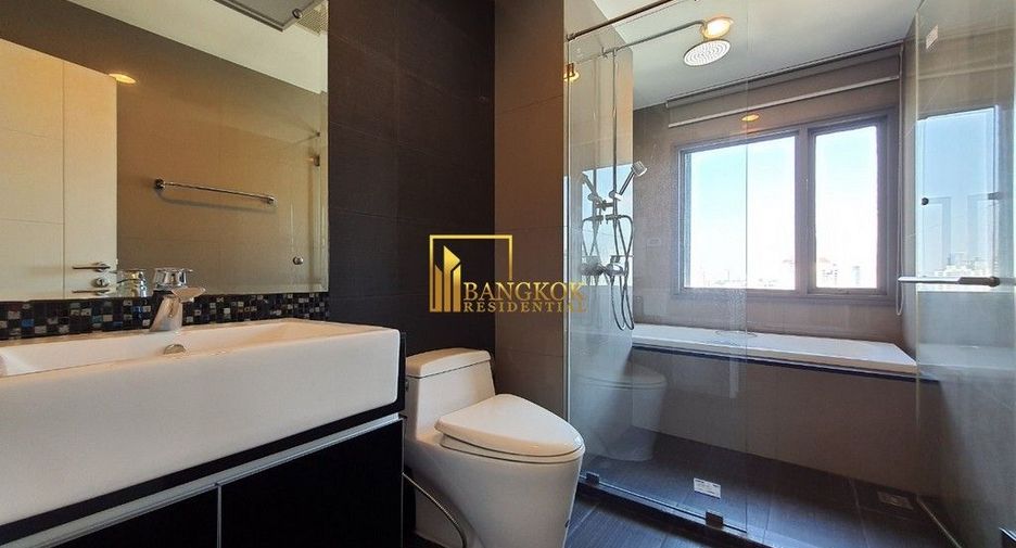 Condo en alquiler de 2 habitaciones en Khlong Toei, Bangkok