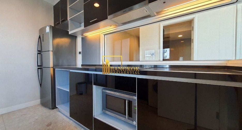 Condo en alquiler de 2 habitaciones en Khlong Toei, Bangkok