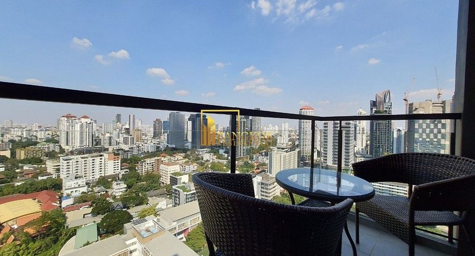 Condo en alquiler de 2 habitaciones en Khlong Toei, Bangkok