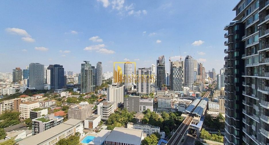 Condo en alquiler de 2 habitaciones en Khlong Toei, Bangkok