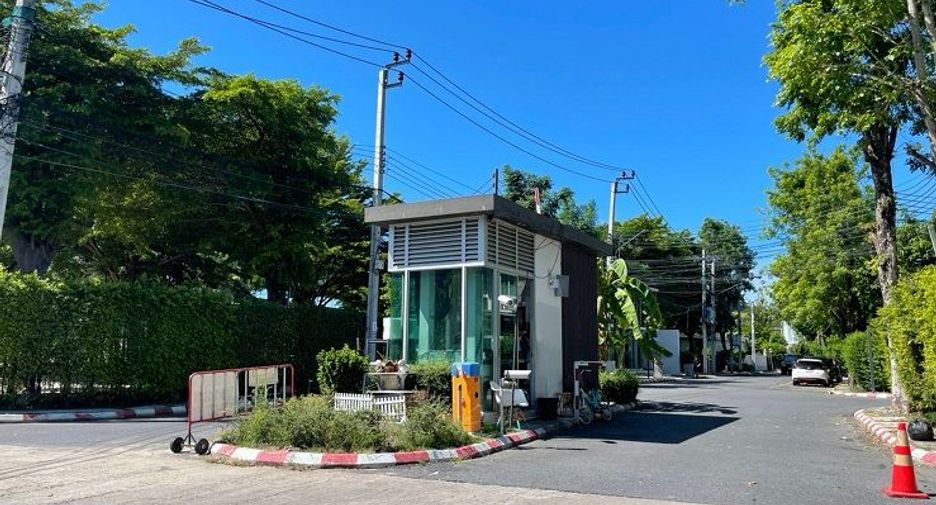 For sale studio house in Don Mueang, Bangkok