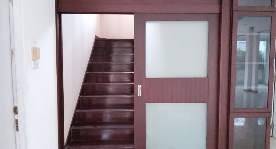 For sale studio house in Bang Khen, Bangkok