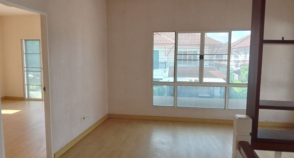 For sale studio house in Bang Khen, Bangkok