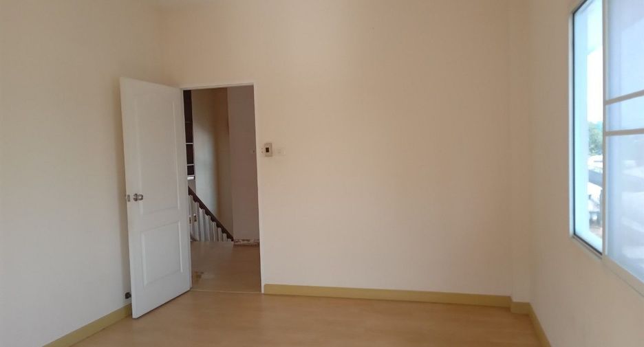 For sale studio house in Bang Khen, Bangkok