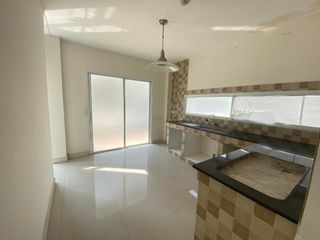 À vendre studio maison à Min Buri, Bangkok