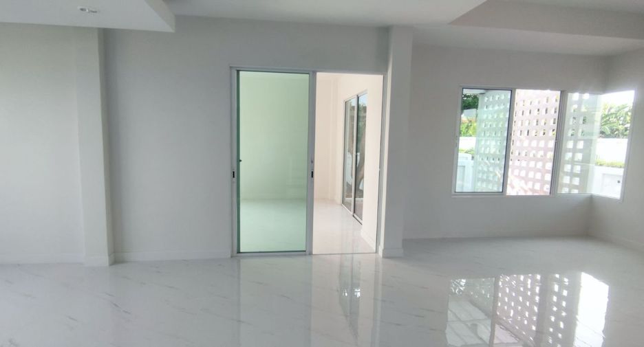 Haus zum Kauf mit Studio in Sai Mai, Bangkok