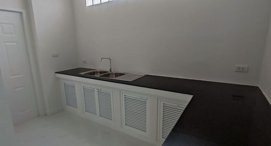 Haus zum Kauf mit Studio in Sai Mai, Bangkok