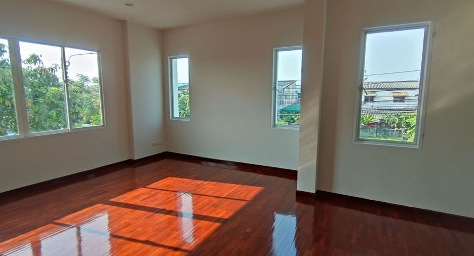 Haus zum Kauf mit Studio in Sai Mai, Bangkok