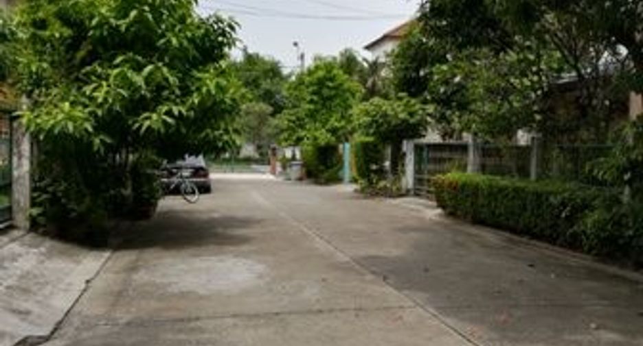 For sale studio house in Prawet, Bangkok