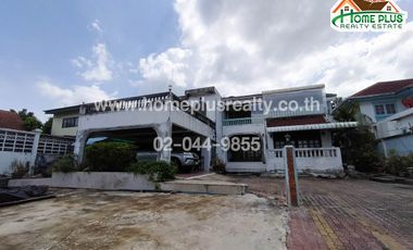 Продажа 7 спальни дом в Mueang Pathum Thani, Патумтани