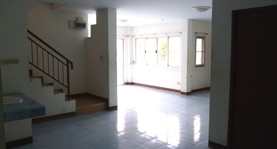 For sale studio house in Nong Chok, Bangkok