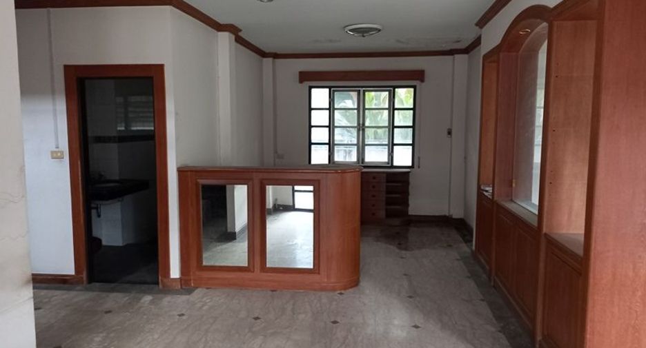 For sale studio house in Bang Khen, Bangkok