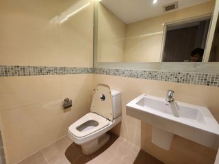 Apartment zur Miete mit 3 Zimmer in Khlong Toei, Bangkok