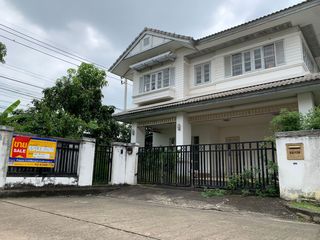 Casa en venta de estudio en Khlong Sam Wa, Bangkok