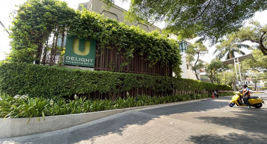 For sale studio condo in Huai Khwang, Bangkok