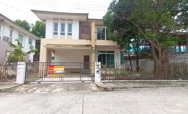 À vendre studio maison à Thung Khru, Bangkok