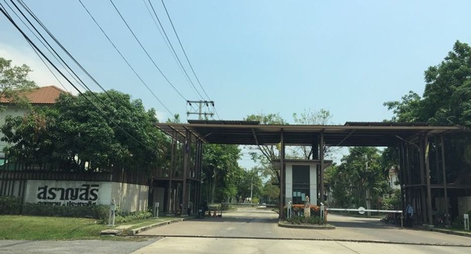 For sale studio house in Thung Khru, Bangkok