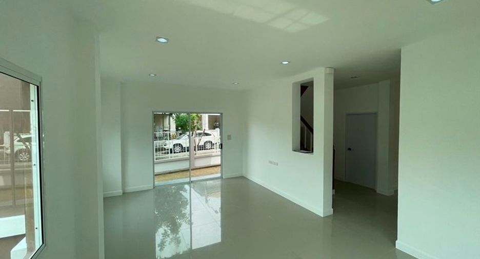 For sale studio house in Lat Krabang, Bangkok