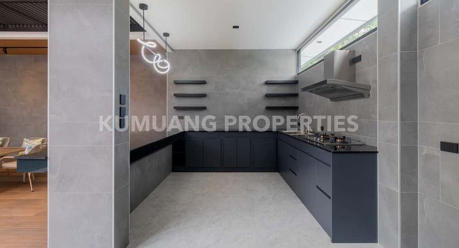 For rent and for sale 4 bedrooms house in Mueang Chiang Mai, Chiang Mai