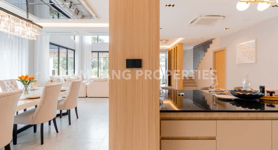 For rent and for sale 4 bedrooms house in Mueang Chiang Mai, Chiang Mai