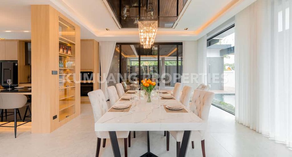 For rent and for sale 4 bedrooms house in Mueang Chiang Mai, Chiang Mai