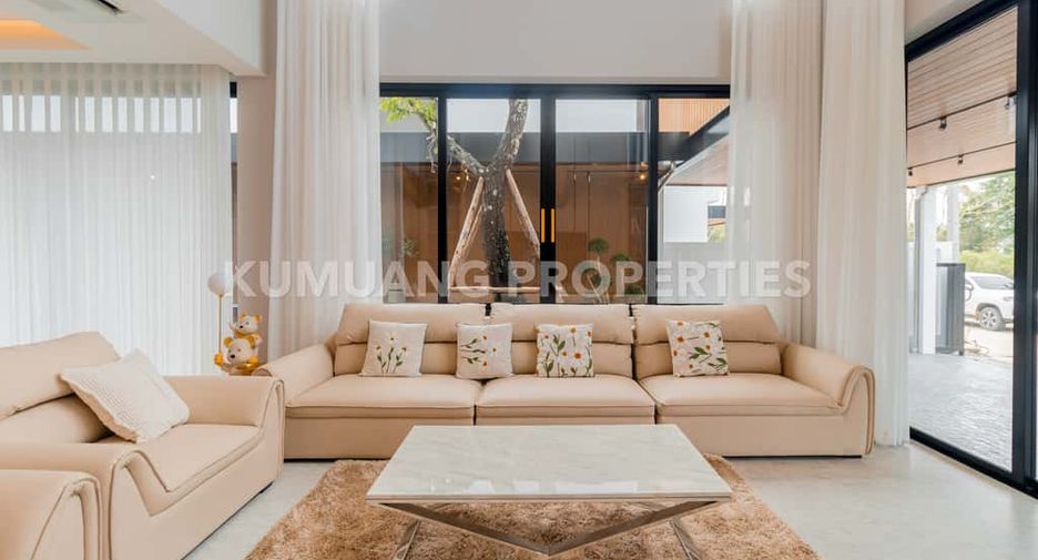For rent and for sale 4 bedrooms house in Mueang Chiang Mai, Chiang Mai
