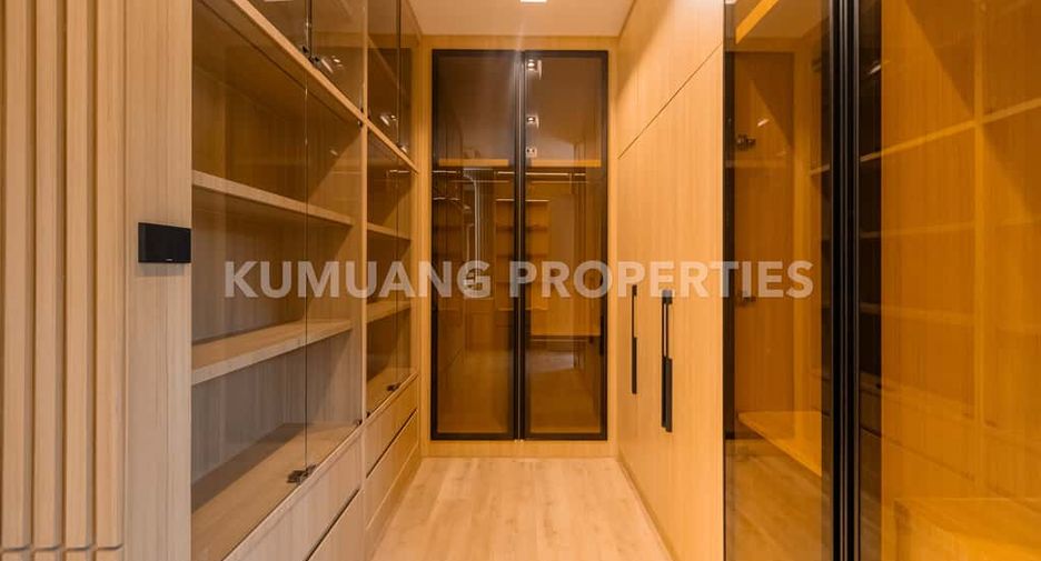 For rent and for sale 4 bedrooms house in Mueang Chiang Mai, Chiang Mai