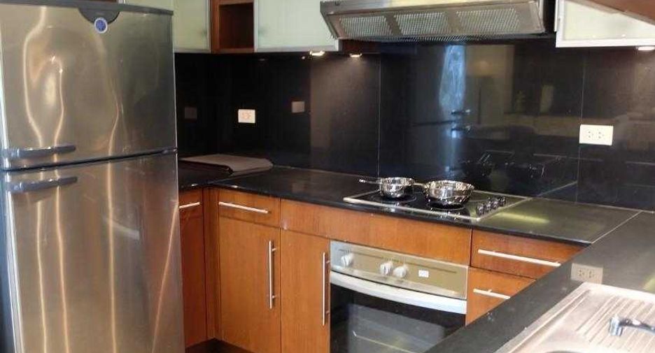 For rent 3 bedrooms apartment in Pathum Wan, Bangkok