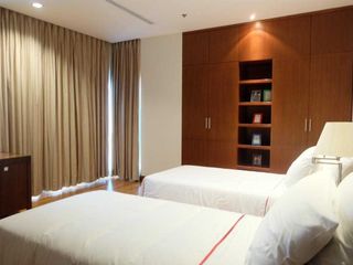Apartamento en alquiler de 3 habitaciones en Pathum Wan, Bangkok