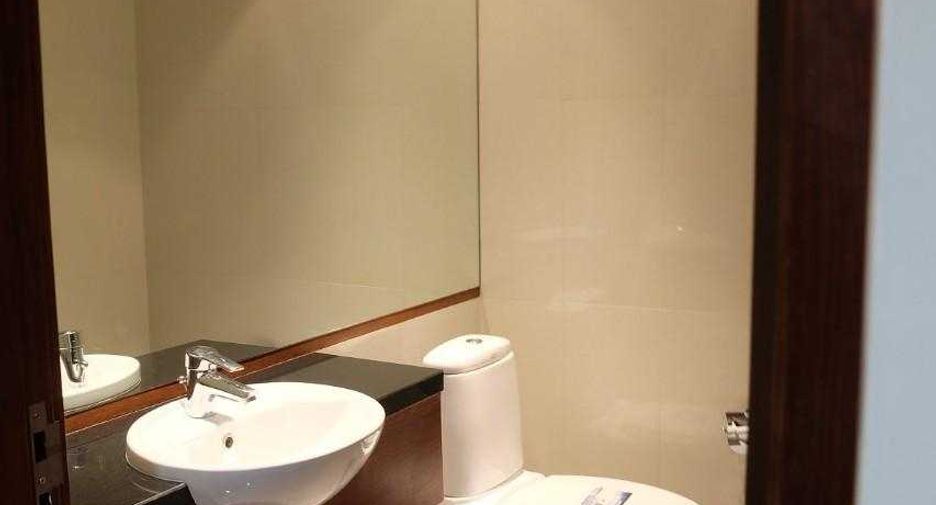 For rent 3 bedrooms apartment in Pathum Wan, Bangkok