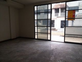 À vendre studio condo à Bang Kapi, Bangkok