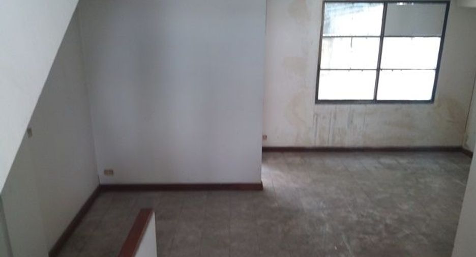 Condo en venta de estudio en Bang Kapi, Bangkok