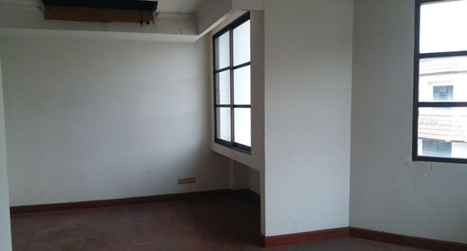 Condo en venta de estudio en Bang Kapi, Bangkok