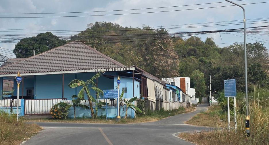 出售 土地 在 Sattahip, Chon Buri