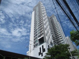 出售 公寓 公寓 在 Khlong San, 曼谷