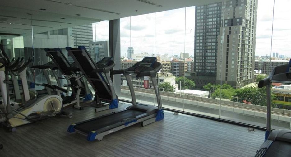 For sale studio condo in Khlong San, Bangkok