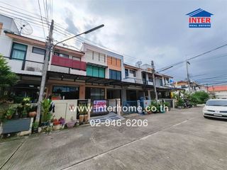 For sale 3 bed townhouse in Mueang Samut Sakhon, Samut Sakhon