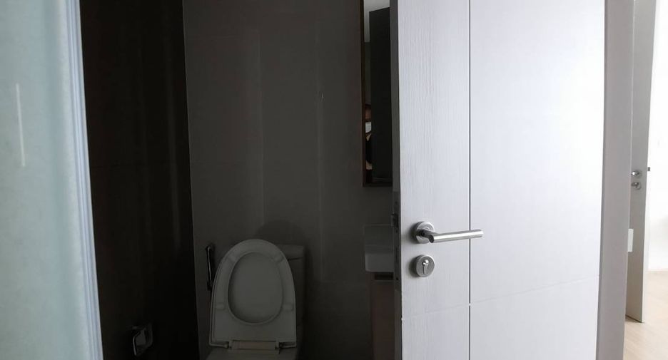 For sale studio condo in Watthana, Bangkok