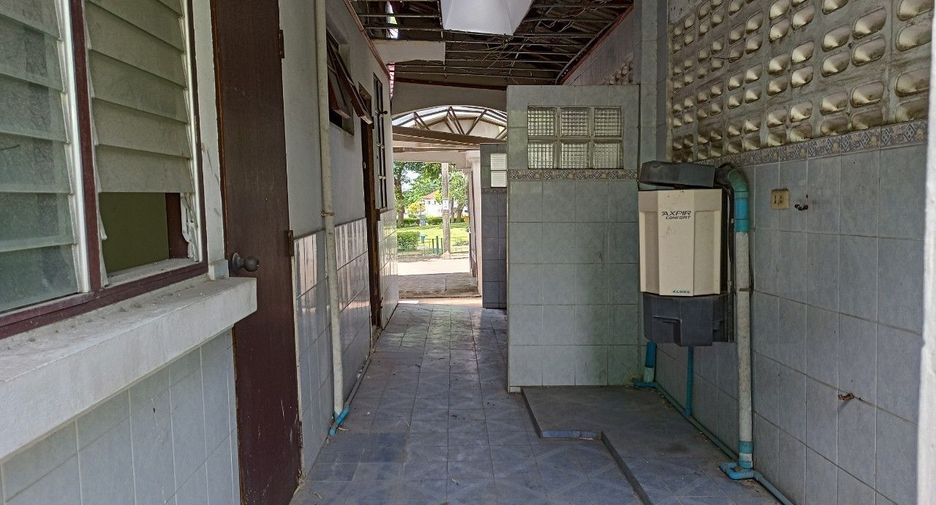 À vendre studio maison à Bang Khen, Bangkok