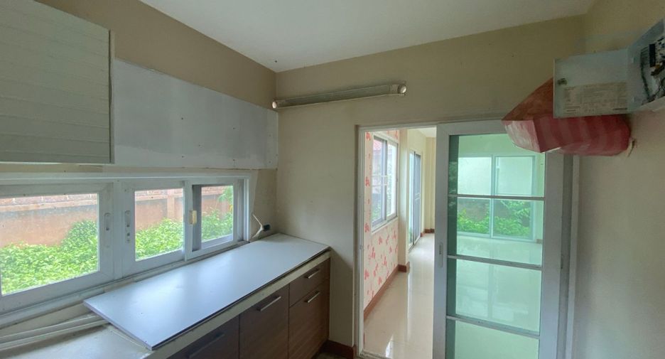 À vendre studio maison à Sai Mai, Bangkok