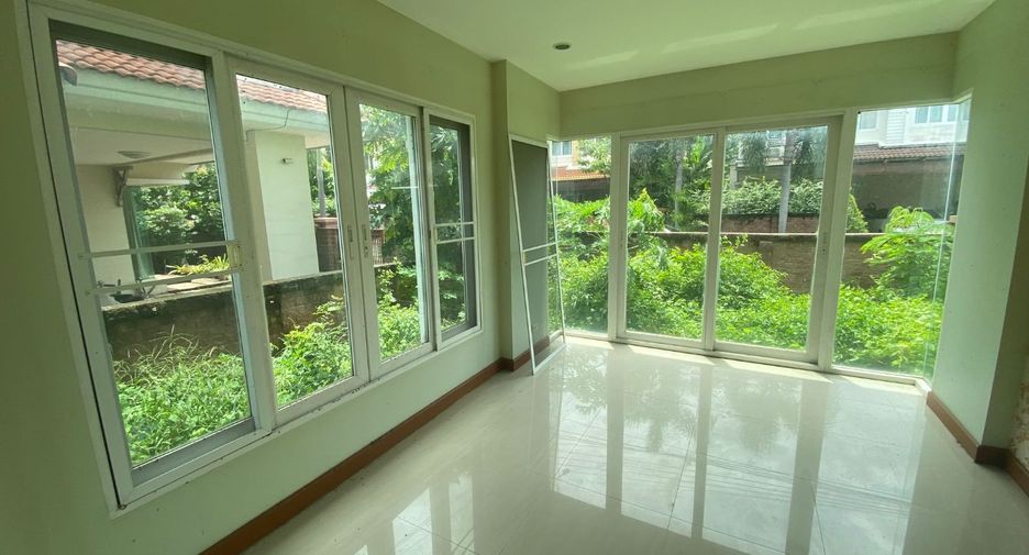 À vendre studio maison à Sai Mai, Bangkok