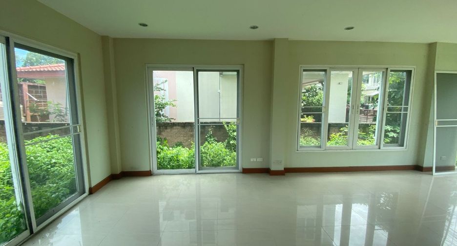 À vendre studio maison à Sai Mai, Bangkok