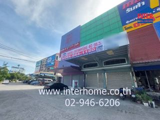 For sale 3 bed retail Space in Mueang Samut Prakan, Samut Prakan