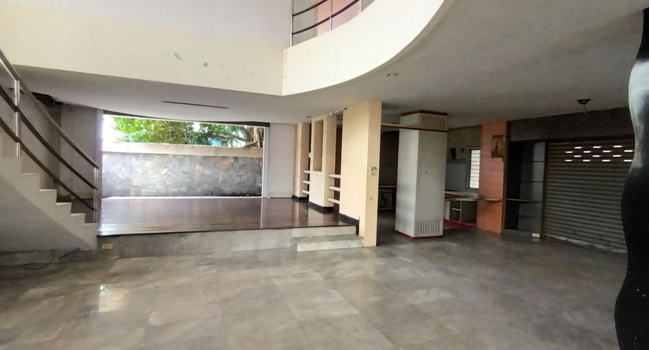 Haus zum Kauf mit Studio in Bang Bon, Bangkok