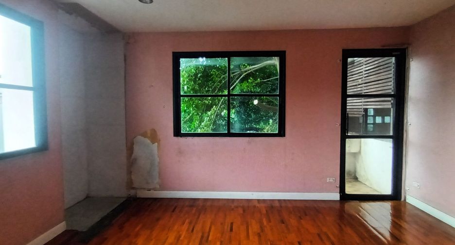 Haus zum Kauf mit Studio in Bang Bon, Bangkok