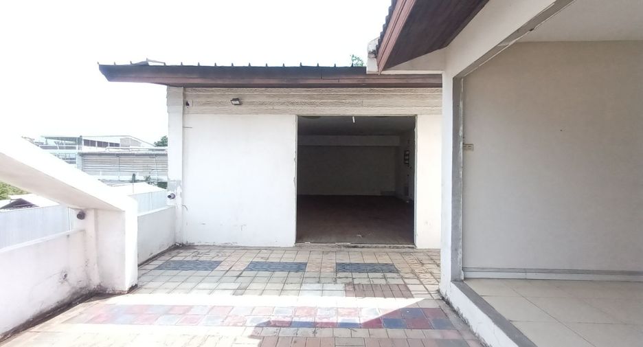 Haus zum Kauf mit Studio in Bang Bon, Bangkok